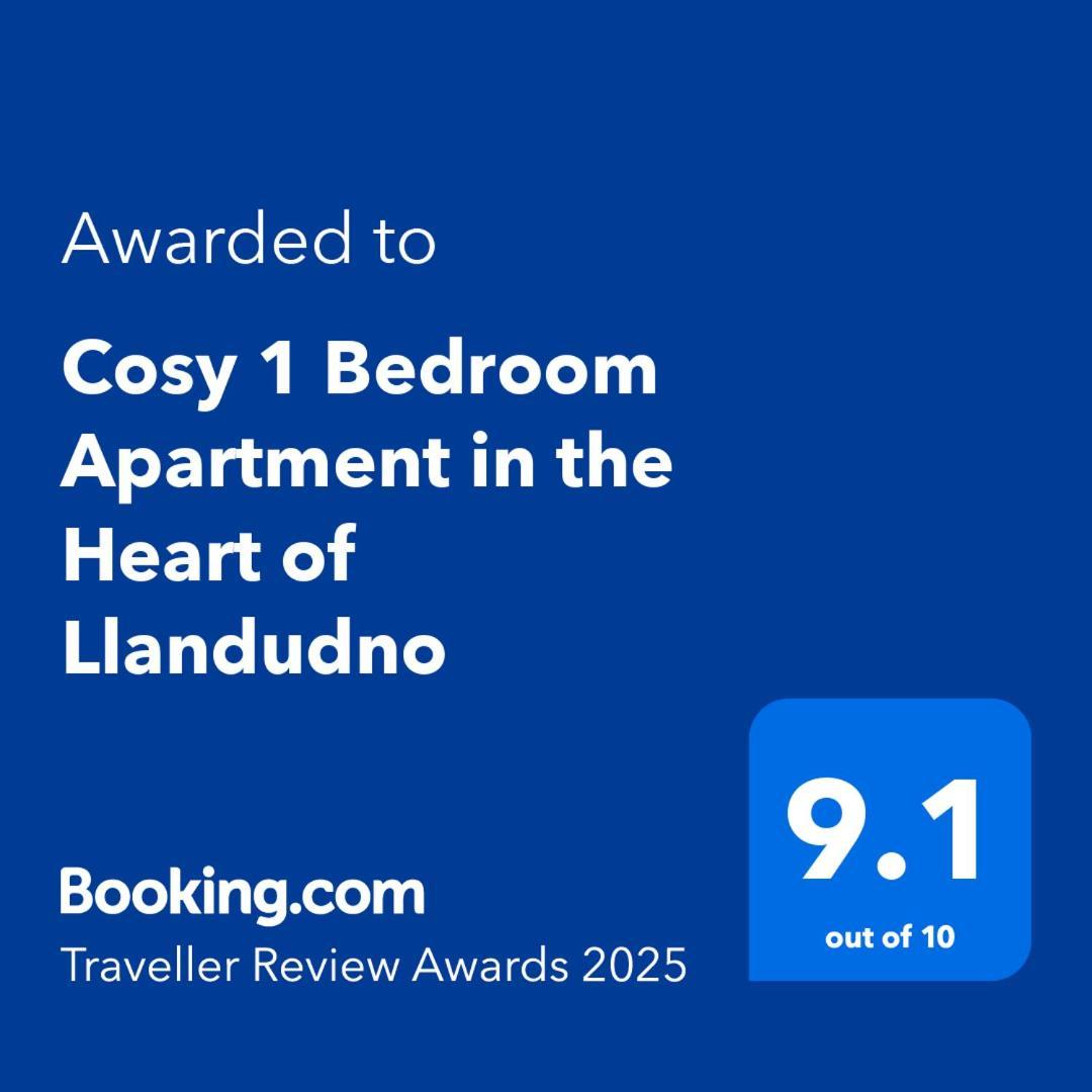 Cosy 1 Bedroom Apartment In The Heart Of Llandudno Esterno foto